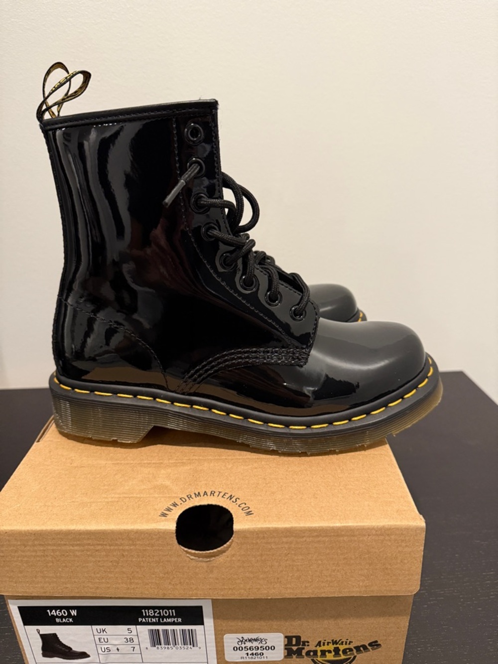 DOC MARTEN’S BOOTS - Picture 3 of 6
